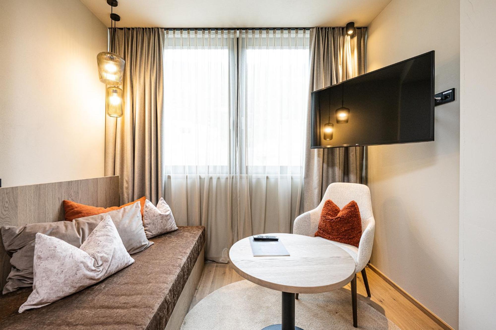 Loewe Dolomites Hotel Сан Кандидо Екстериор снимка