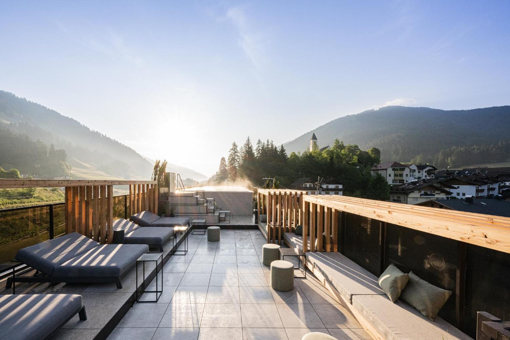 Loewe Dolomites Hotel Сан Кандидо Екстериор снимка