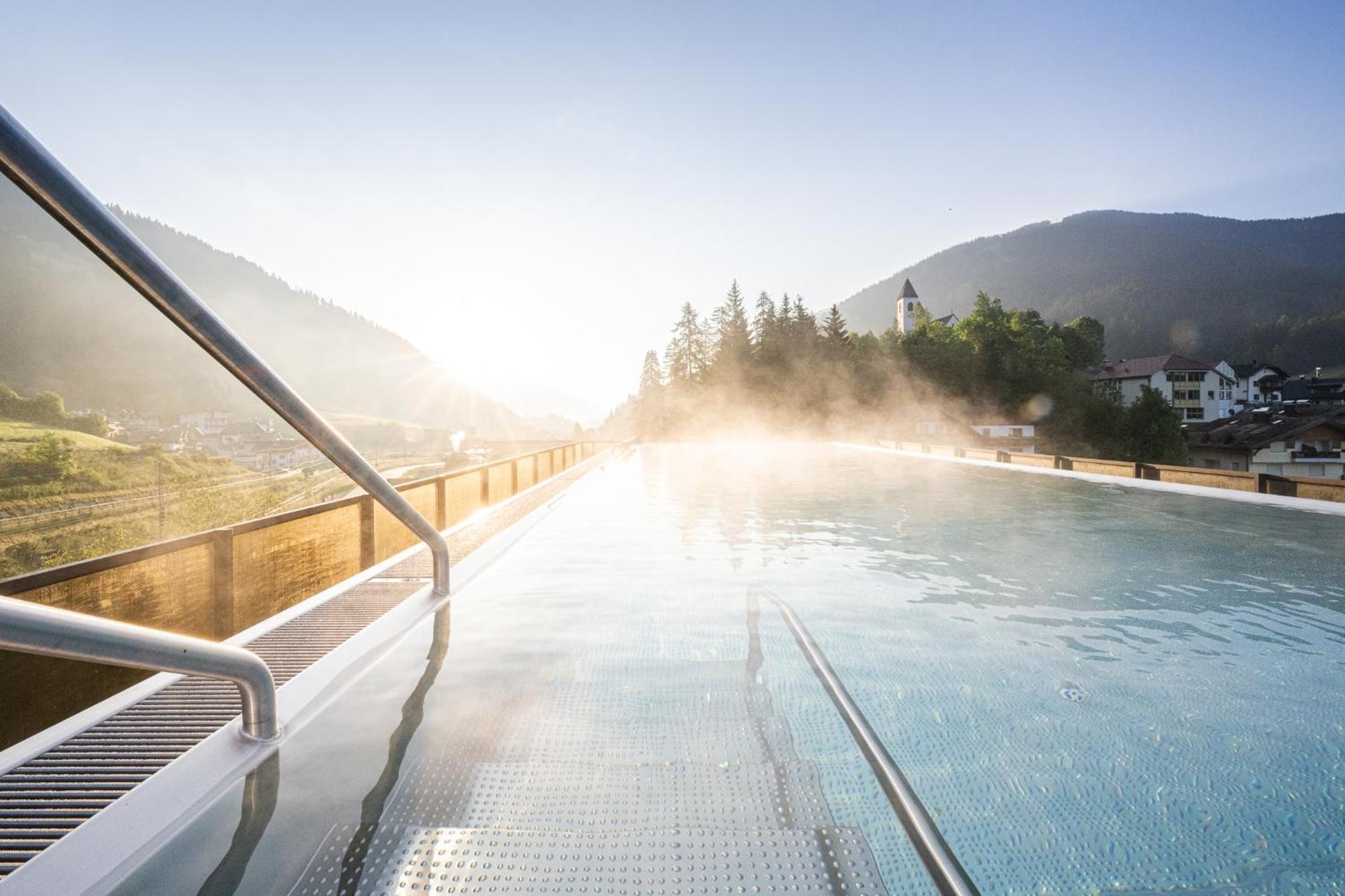 Loewe Dolomites Hotel Сан Кандидо Екстериор снимка